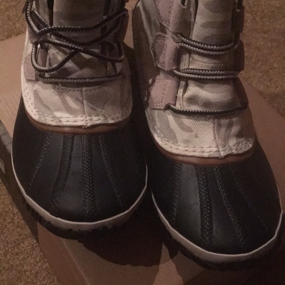 Sorel Out N About Canvas Lace Up Ankle Boots 9 & 8 - Picture 7 of 8